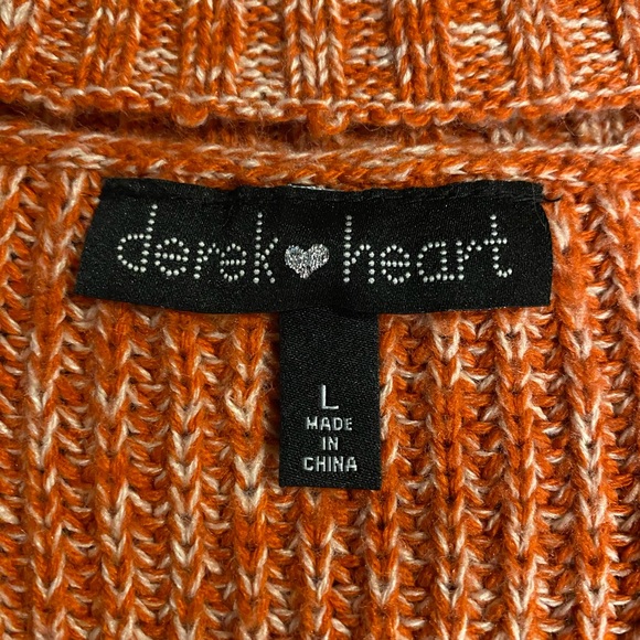 Derek Heart Mock Turtleneck - Picture 2 of 3